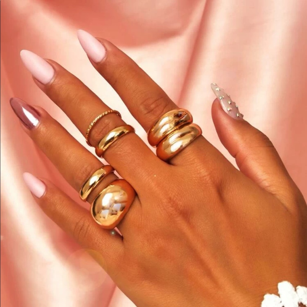 ✨Metallic Smooth Rings✨